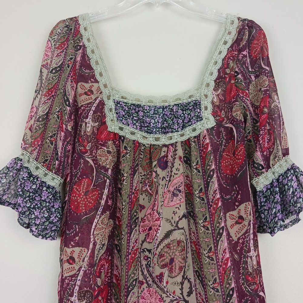 DAYTRIP| Boho Floral Paisley Print Lace Detail Sheer Peasant Blouse - Picture 2 of 8